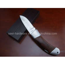 7.2" Wood Handle Convenient Knife (SE-103)